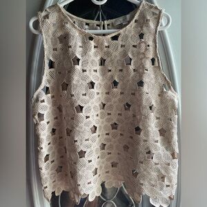🆕 Daisy Patterned Crochet Tank - Sz XL - CUTE!!!